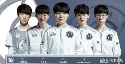 是表现得极 是表现得极