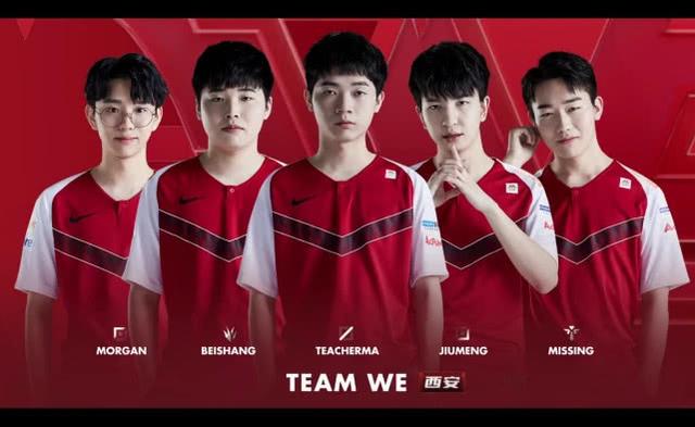 同时保持极 同时保持极