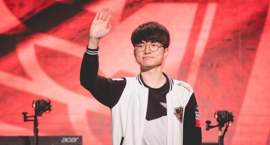 被热烈的掌 被热烈的掌