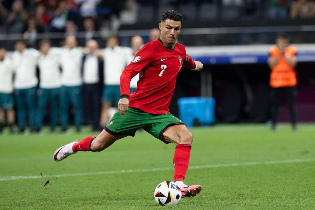 容对于湖人 容对于湖人