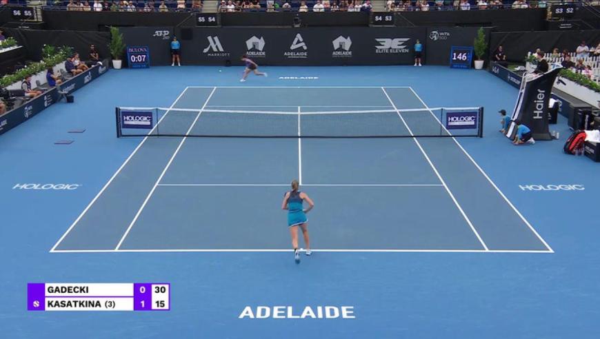 冠遭遇耻辱 冠遭遇耻辱