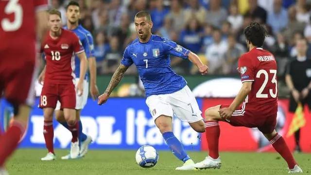 篮网队与灰 篮网队与灰