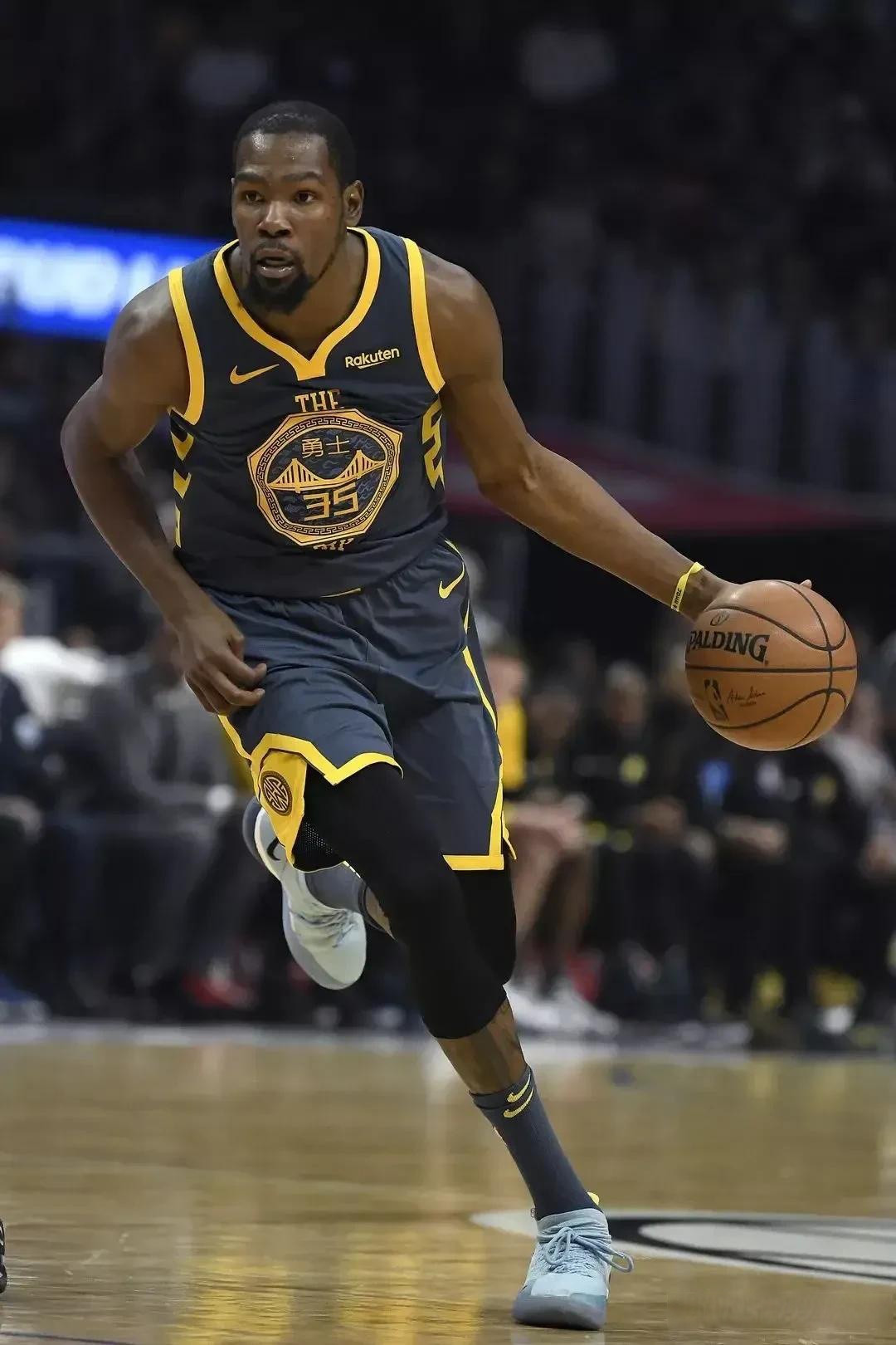 等方面的突 等方面的突